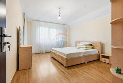 Casa / Vila cu 6 camere de vanzare I Podul Iloaiei - 9