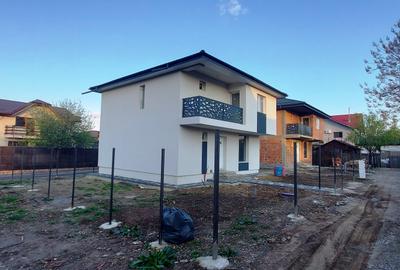 Vila Individuala P+1,Clinceni-Domnesti incalzire in pardoseala,comision 0%. - 3
