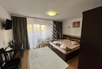Spațiu comercial, de 674 mp, în Central - 8