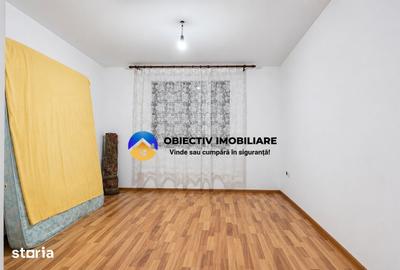 Casă cu 4 camere cu Teren 1043 Mp în Negrești - 14
