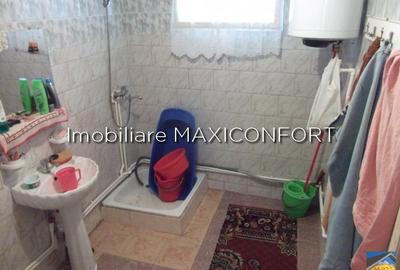 Vanzare casa-Imobiliare MAXICONFORT - 9