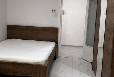Apartament cu 2 camere decomandat în Cornișa - 4