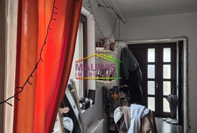 Vila Chitila Gara- 3 apt cu intrari separate -cu centrala - 1