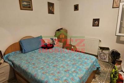 Casă cu 3 camere cu Teren 121 Mp în Central - 7