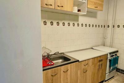 Apartament cu 3 camere semidecomandat, mobilat în Central - 5