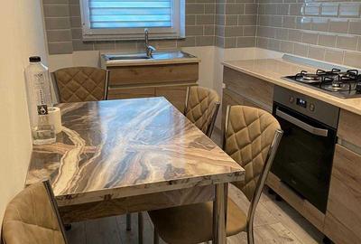 Apartament 3 camere Aparatorii Patriei - 1