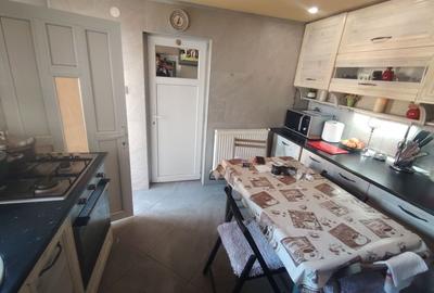 Casă individuală cu 5 camere cu Canalizare în Fundeni - 10