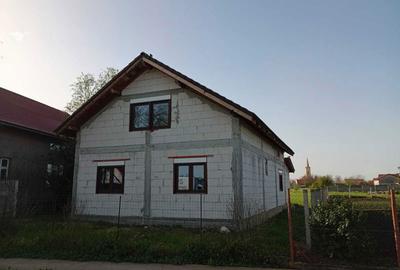 Casă cu 4 camere în Iosif - 6