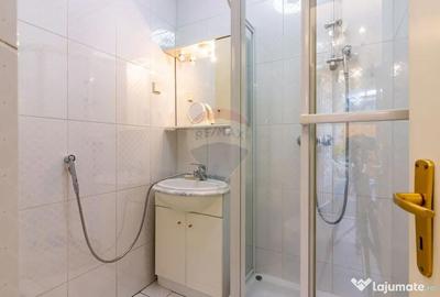 Casă cu 7 camere cu Teren 123 Mp în Domenii - 14