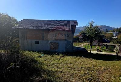 Casa / Vila cu 5 camere de vanzare - 37