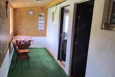 Casă cu 2 camere cu Teren 2700 Mp în Săceni - 1