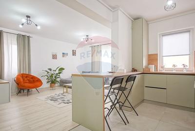 Apartament cu 2 camere semidecomandat în Tractorul - 3