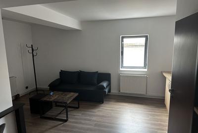 Spațiu comercial, de 24 mp, în Frații Golești - 1