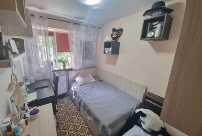 Tomis nord Tulcica-apartament 3 camere decomandat - 12