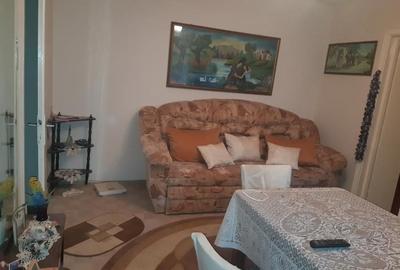 Apartament cu 2 camere semidecomandat în Micro III - 5