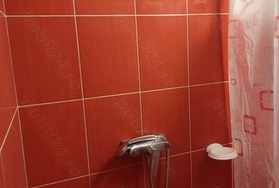 Casă cu 6 camere în Traian - 25