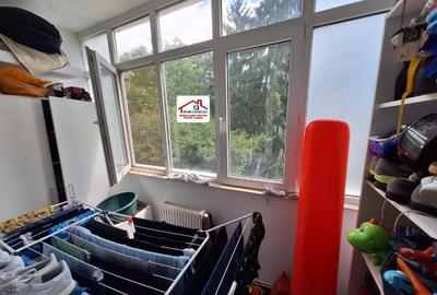 Apartament cu 3 camere semidecomandat în Central - 11