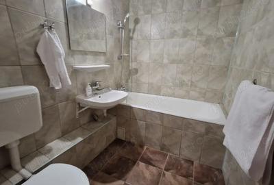 Particular, ap. 2 cam de inchiriat luminos si perfect pozi?ionat! - 1