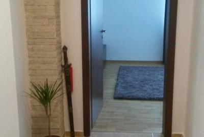 Apartament cu 3 camere decomandat în Sebastian - 3