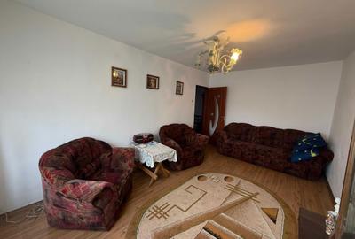 Apartament cu 3 camere decomandat în Romanești - 5