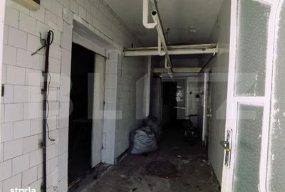 Casă cu 4 camere în Central - 1