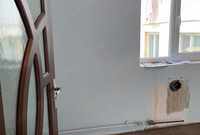 Apartament cu 2 camere decomandat în Drăgășani - 1