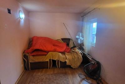 Casă cu 4 camere cu Teren 310 Mp în Tei - 7