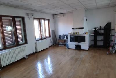 Casă individuală cu 4 camere cu Canalizare în Tomis II - 11