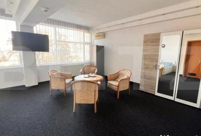 Spațiu comercial, de 1,441 mp, în Ultracentral