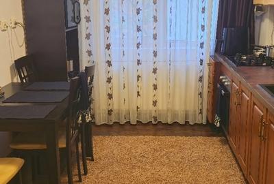 Sebastian PARC bl.1989,et.2/8,recent renovat, loc parcare , mobilat  utilat - 12