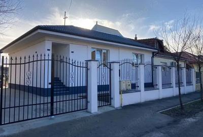 Casa de va^nzare str Arges?ului cu 12,59 ari de teren