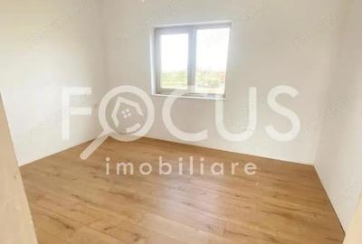 Apartament cu 3 camere semidecomandat în Central - 1