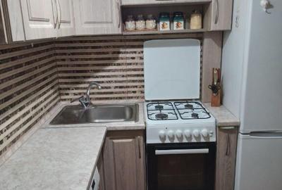 Apartament cu 2 camere decomandat în Moșilor