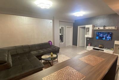 Apartament cu 2 camere semidecomandat, mobilat în Tomis Nord