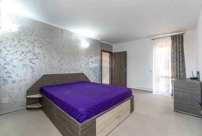 Casa / Vila de vanzare in Colonia BOD - 18