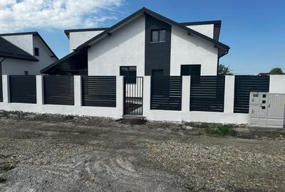 Casă individuală cu 4 camere în Prelungirea Ghencea