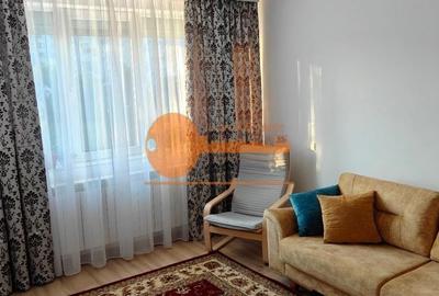 Apartament cu 4 camere decomandat, mobilat în Valea Ialomiței