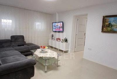 Casă cu Teren 209 Mp în Central - 11