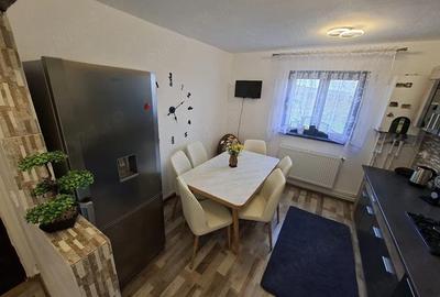 Apartament cu 2 camere decomandat în Sântimbru - 2