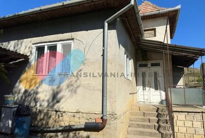 Casă individuală cu 4 camere cu Canalizare în Jucu de Sus - 8