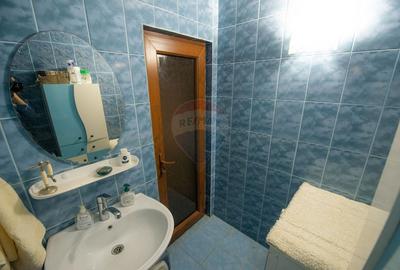 Casa / Vila cu piscina, 6 camere de vanzare in zona Central - 49