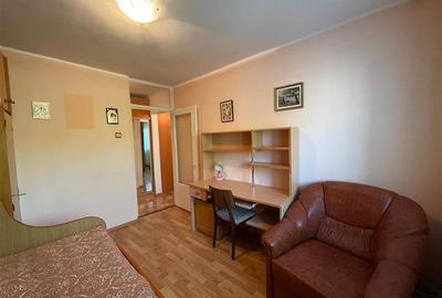 Apartament cu 3 camere decomandat, mobilat în E3 - 7