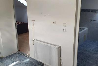 Apartament cu 2 camere decomandat în Freidorf - 2