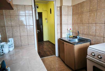 Apartament cu 2 camere decomandat în Cantacuzino - 3