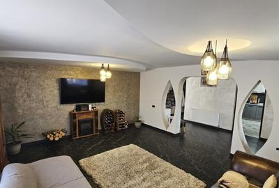 GHIGHIU vila 2011, P+E, teren 988 mp- 290000 euro - 11