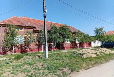 Casă cu Teren 1500 Mp în Șomoșcheș - 2