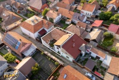 Casa cu 4 camere, mobilata, utilata, zona centrala, Targu Secuiesc
