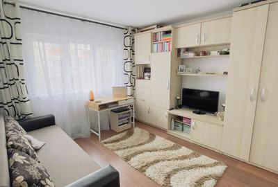 Apartament cu 2 camere decomandat în Central - 2