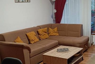 Apartament cu 3 camere decomandat în Central - 1