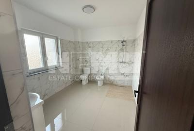 Casă cu 5 camere cu Teren 500 Mp în Central - 9